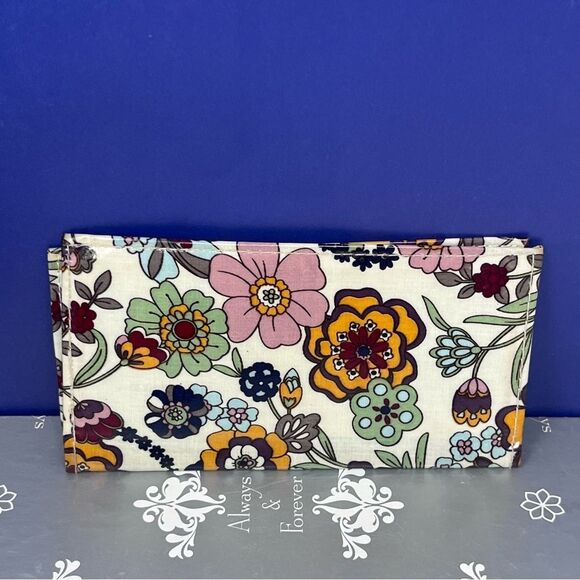 Vinyl Floral Checkbook Holder Retro Water Resistant - Picture 2 of 4